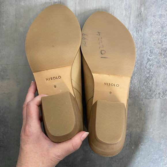 Nisolo Mia Everyday Ankle Bootie Size‎ 9 in Almond - Picture 13 of 13